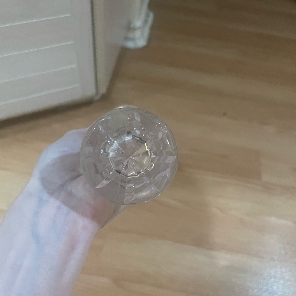 Vintage Crystal Sweetheart Bud Vase - Picture 4 of 5